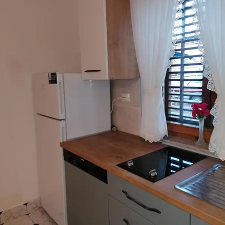 Seka Apartment Risika