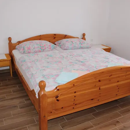 Διαμέρισμα Seka Risika